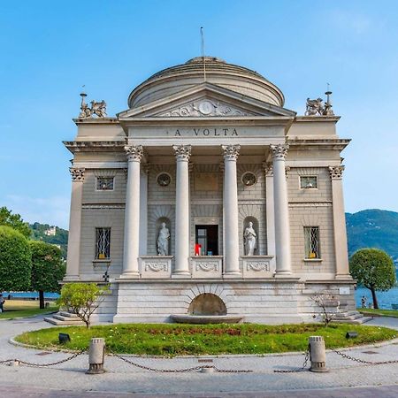 Elegant Beige Apartment - 5 Minutes From The Lake Como Exteriér fotografie