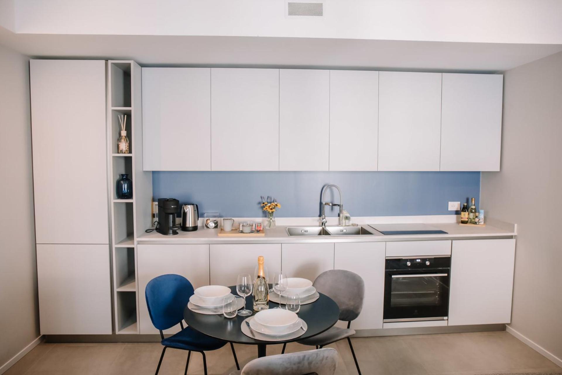 Elegant Beige Apartment - 5 Minutes From The Lake Como Exteriér fotografie